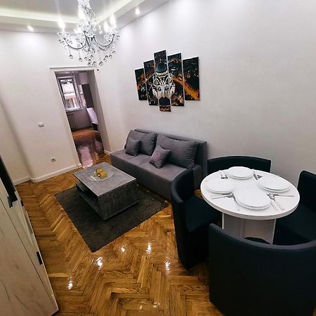 Victory Apartment - Heart Of Beograd Eksteriør billede